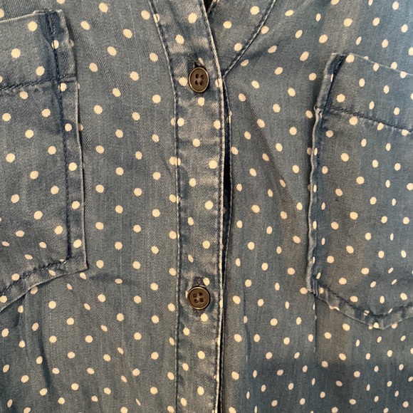 Blue/white Polka dot chambray button up - Picture 3 of 6